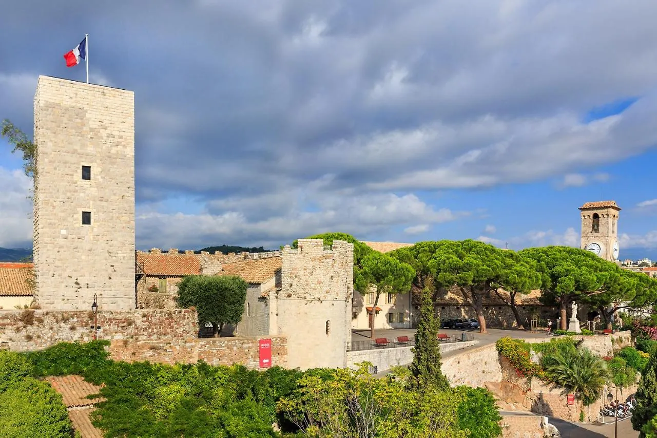 Apartment Suquet 22 - 2 Pieces, Cannes Coeur Historique, Calme, Plage A 300M, Parking