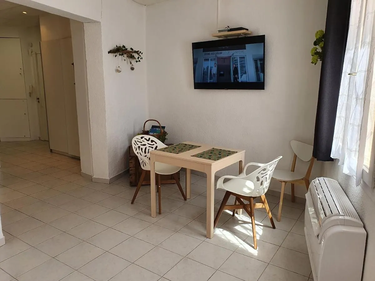 Suquet 22 - 2 Pieces, Cannes Coeur Historique, Calme, Plage A 300M, Parking