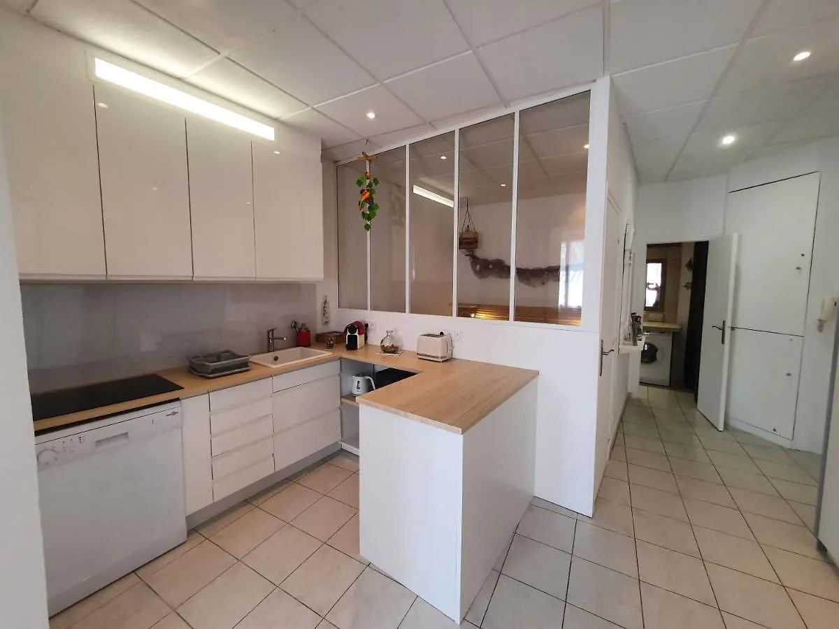 Suquet 22 - 2 Pieces, Cannes Coeur Historique, Calme, Plage A 300M, Parking Apartment