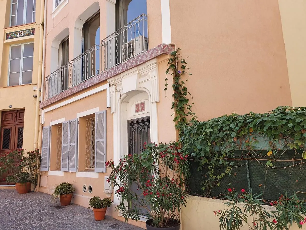 Apartment Suquet 22 - 2 Pieces, Cannes Coeur Historique, Calme, Plage A 300M, Parking France