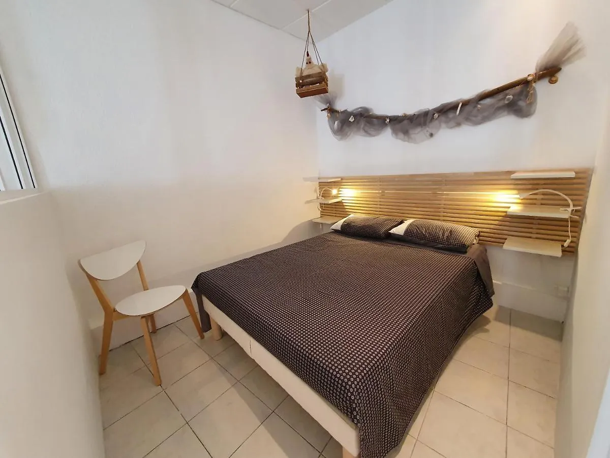 Suquet 22 - 2 Pieces, Cannes Coeur Historique, Calme, Plage A 300M, Parking 0*,  Frankrijk
